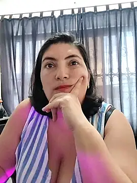 lina maria99 online show from November 4, 4:01 pm