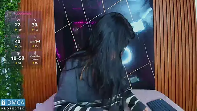 stepha   online show from September 30, 11:05 am