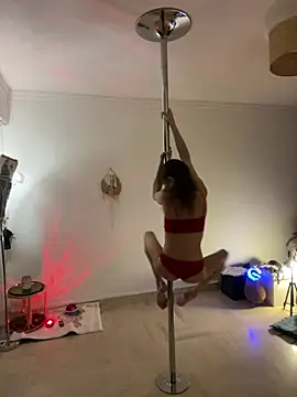 Chris06d22xh online show from February 17, 9:36 pm