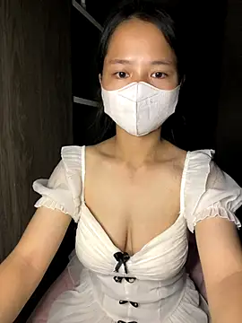 Hana-44 online show from November 7, 6:35 pm