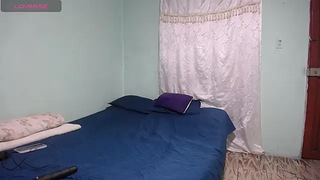 emilyvalencia 1 online show from March 1, 1:27 am