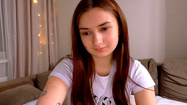 Lelia Vibe online show from November 20, 12:55 am