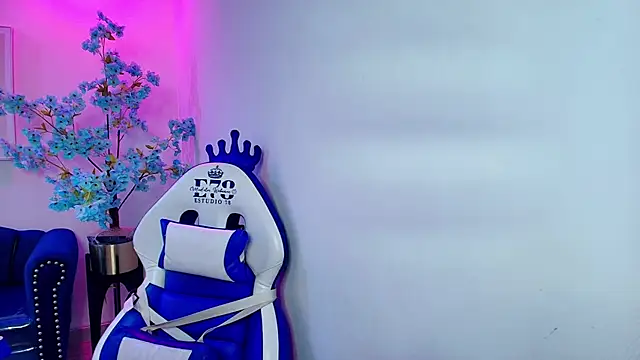 Anie johnson online show from November 16, 11:54 am