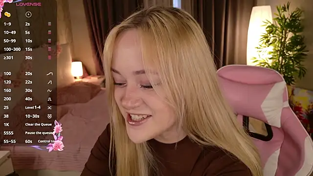 HeyMonkey  online show from December 22, 12:52 pm