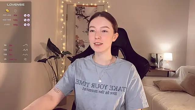 lucky13    online show from January 18, 9:33 pm