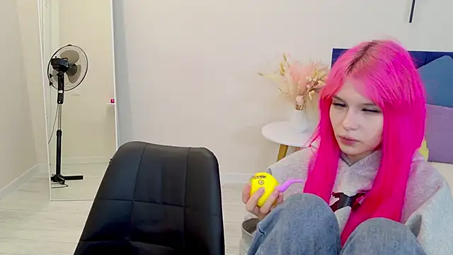 Bonnie And C1yde online show from October 8, 5:50 pm