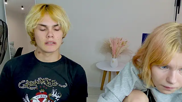 Bonnie And C1yde online show from September 9, 5:13 pm