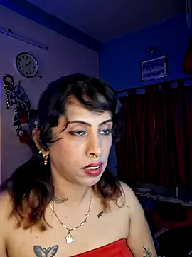 Love Beauty01 online show from April 12, 7:27 pm