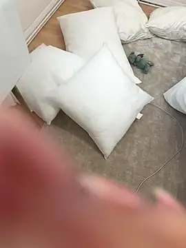 MilaRenee online show from September 15, 3:31 pm