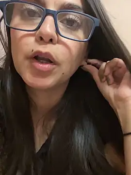 lulix69 online show from April 2, 2:42 am