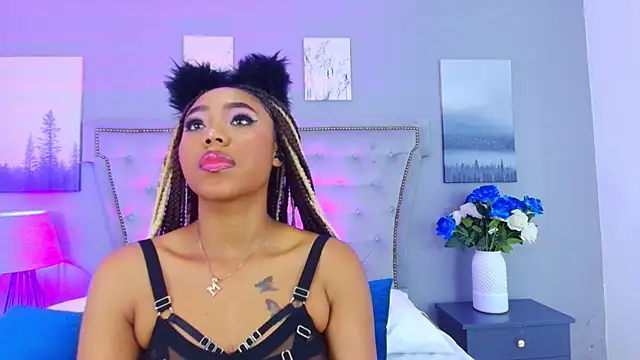 AngelaRoberts online show from November 8, 4:39 am