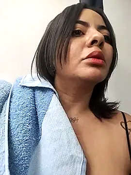 Luciana r online show from January 5, 8:45 pm