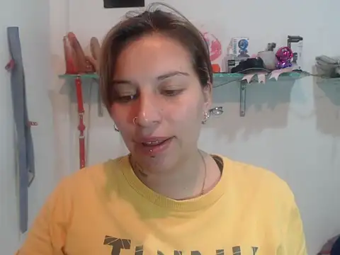 cloequeen15 online show from September 22, 6:17 pm