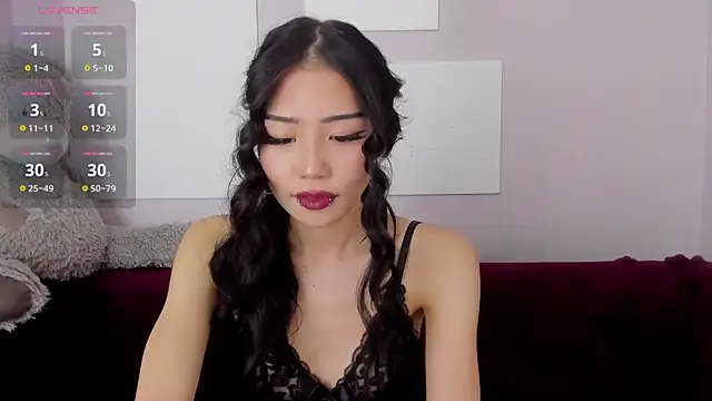 kuro mimi online show from November 25, 7:10 am