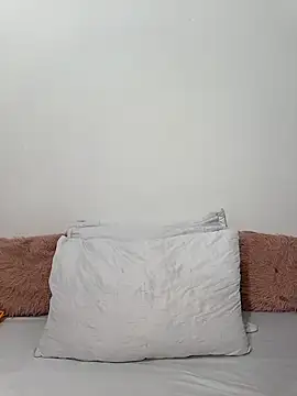 jamila zair online show from February 18, 1:43 pm