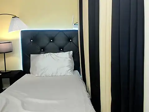 Ranabrooklyn777 online show from October 4, 6:30 am