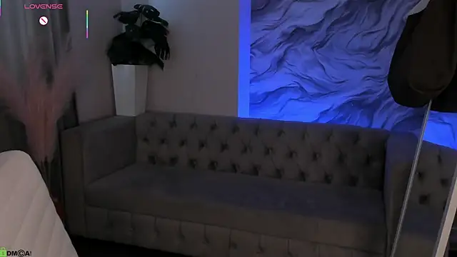 Aria Mila online show from March 31, 3:28 am