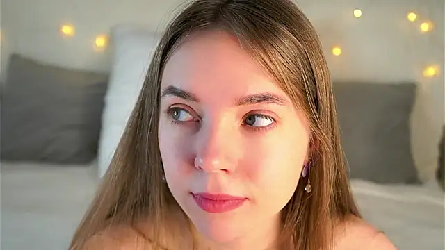 KarriBrownd online show from January 15, 1:11 am