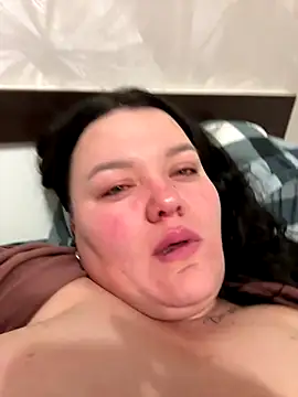 SunnyLeila2101 online show from December 13, 9:43 pm