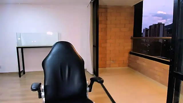 your babydoll  online show from April 17, 11:18 pm