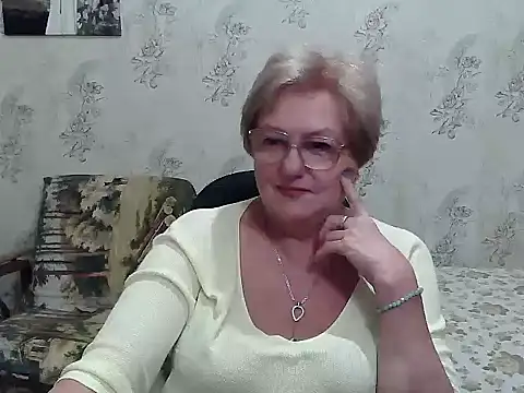 Renata62011 online show from October 1, 7:08 pm