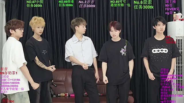 Beautifulboys-777 online show from May 28, 11:41 am