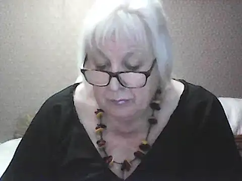 Alexia64231 online show from September 17, 4:16 pm