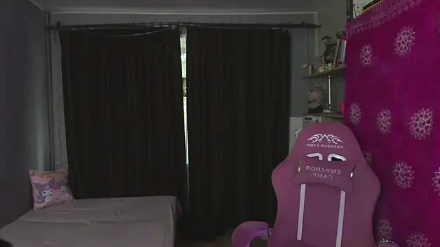 godlikegirlyy online show from September 27, 12:12 pm