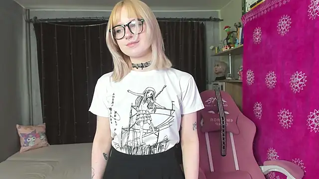 godlikegirlyy online show from September 16, 12:13 pm