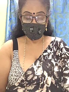 sweet-lotus online show from October 28, 6:35 pm