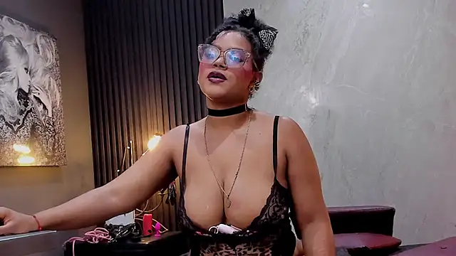 AlliceJelany online show from February 19, 8:51 pm