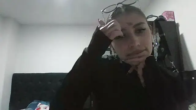 AriaBliss- online show from January 18, 9:44 pm