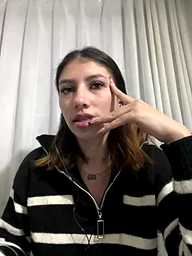 AriaBliss- online show from September 28, 10:20 am