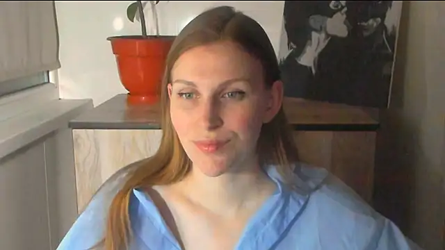 JuliaMuuun online show from March 27, 7:14 pm