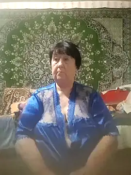 CrystalLime6411 online show from September 14, 4:27 pm