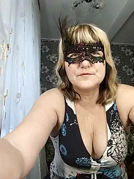 AliceGold5231 online show from November 19, 7:41 am