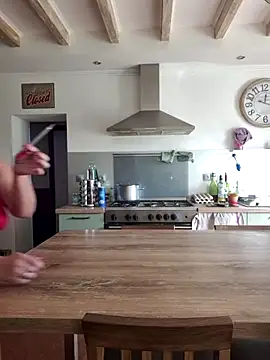 Misspapillon1840 online show from December 1, 10:19 am