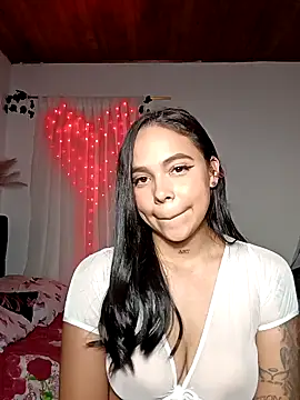 linda698049 online show from October 2, 7:30 pm