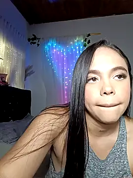 linda698049 online show from September 21, 7:29 am