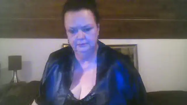 TiffanyMature online show from September 20, 8:51 pm