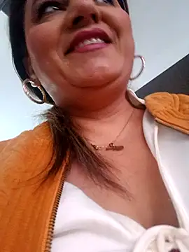 Nataly Foley online show from October 31, 11:47 am