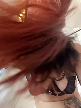 LilithKinkyDesire online show from April 9, 12:21 pm