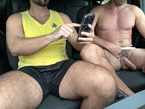 CasadoLutadorBigStuds online show from July 21, 6:52 pm