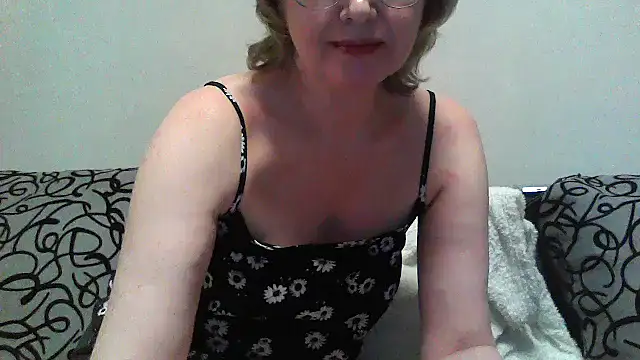 IrynaMolbertx online show from February 11, 9:27 pm