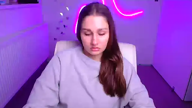 Stefanie Sweet online show from November 1, 6:28 am