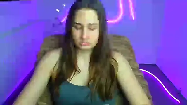 Stefanie Sweet online show from March 27, 8:26 am