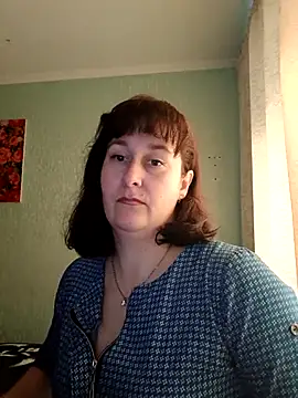 Amandda  online show from April 5, 6:01 am