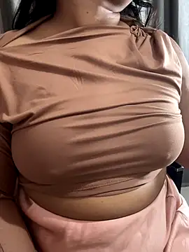 Maggi-is-back online show from December 22, 3:20 am