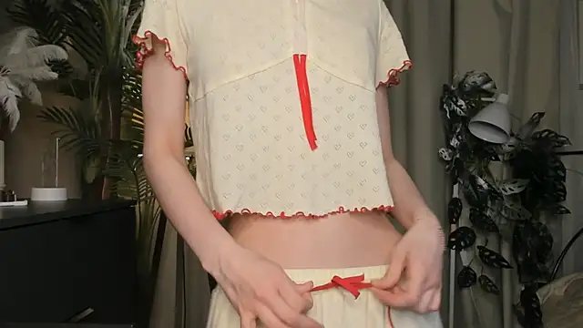 ChinBonnell online show from April 15, 5:41 am