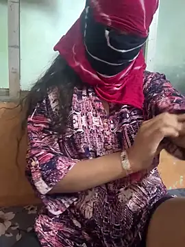 crazy111girl online show from February 4, 12:19 pm